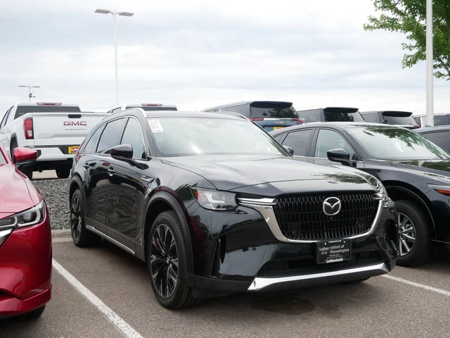 2024 Mazda CX-90 PHEV Premium Plus