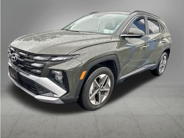 Used 2025 Rockwood Green Hyundai SEL Convenience image 1