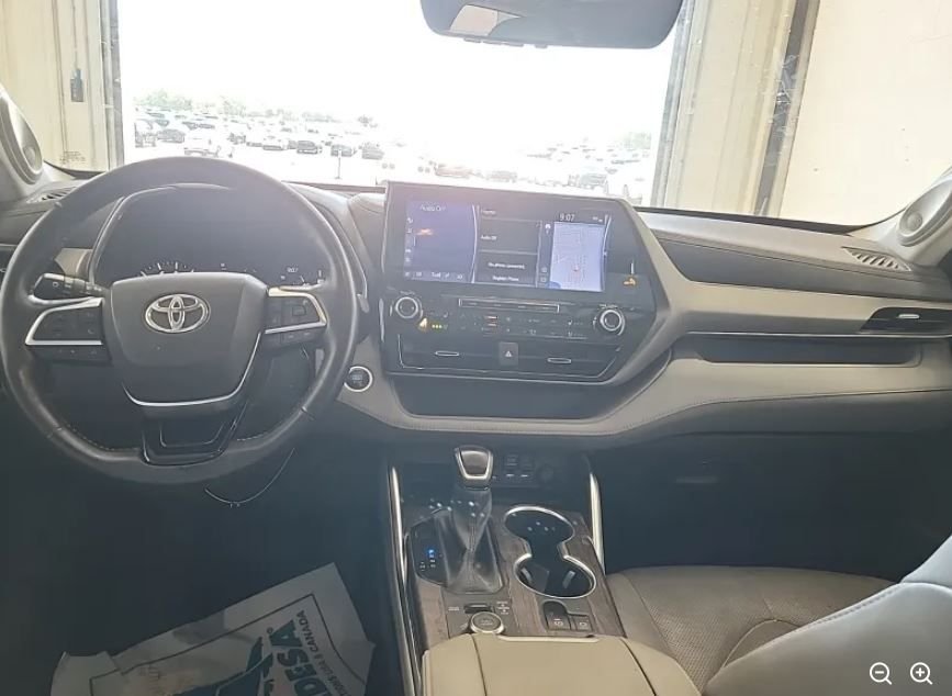 Used 2021 Gray Toyota Limited image 6