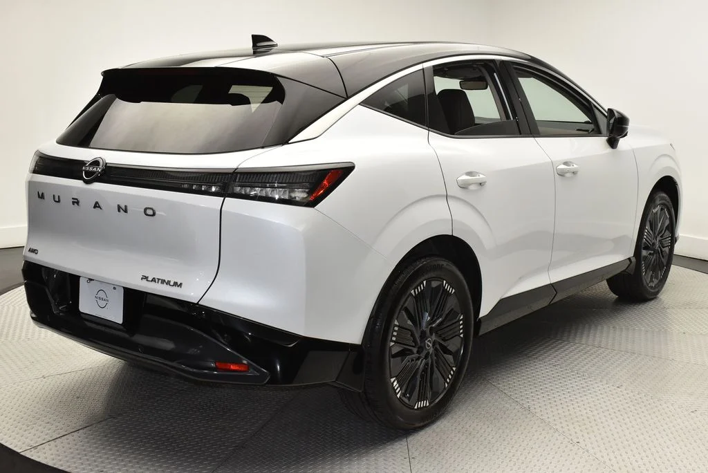 Used 2026 White Nissan Platinum image 5