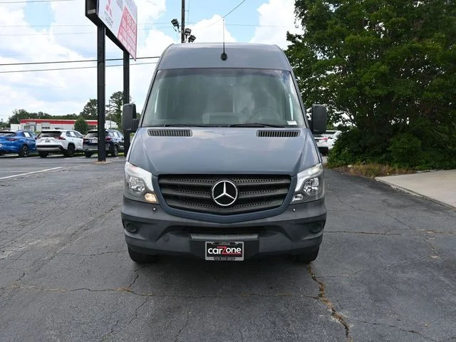 Used 2018 Gray Mercedes-Benz Cargo 144 WB image 30