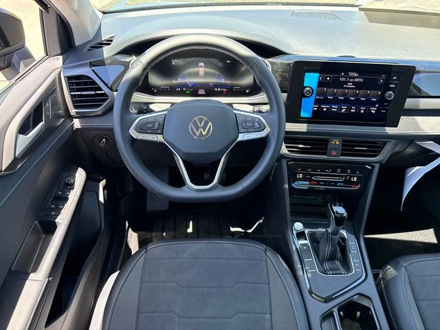 New 2026 Deep Black Pearl Volkswagen 1.5T SE Black image 30