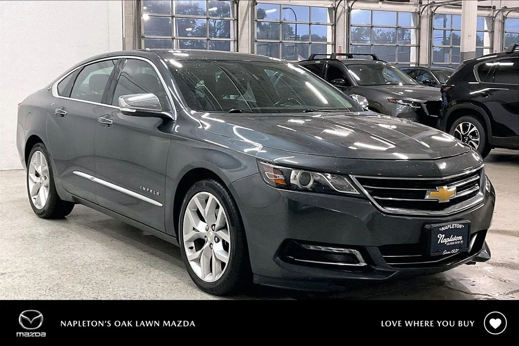 Used 2019 Gray Chevrolet Premier image 1