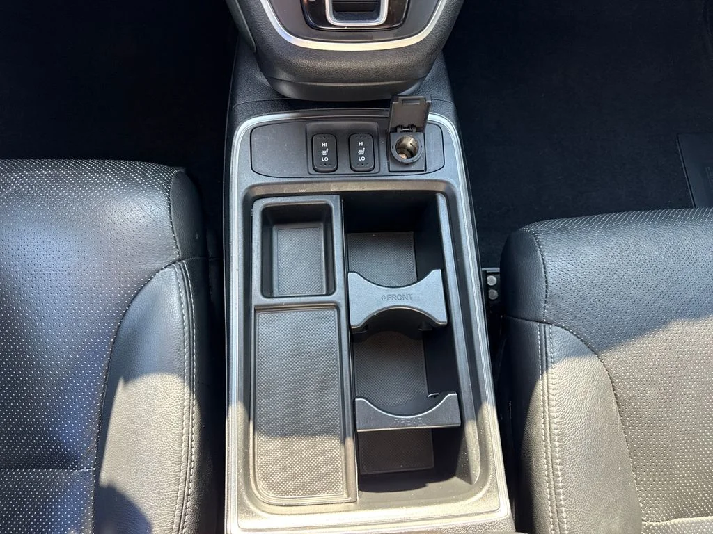 Used 2016 White Diamond Pearl Honda EX-L image 23