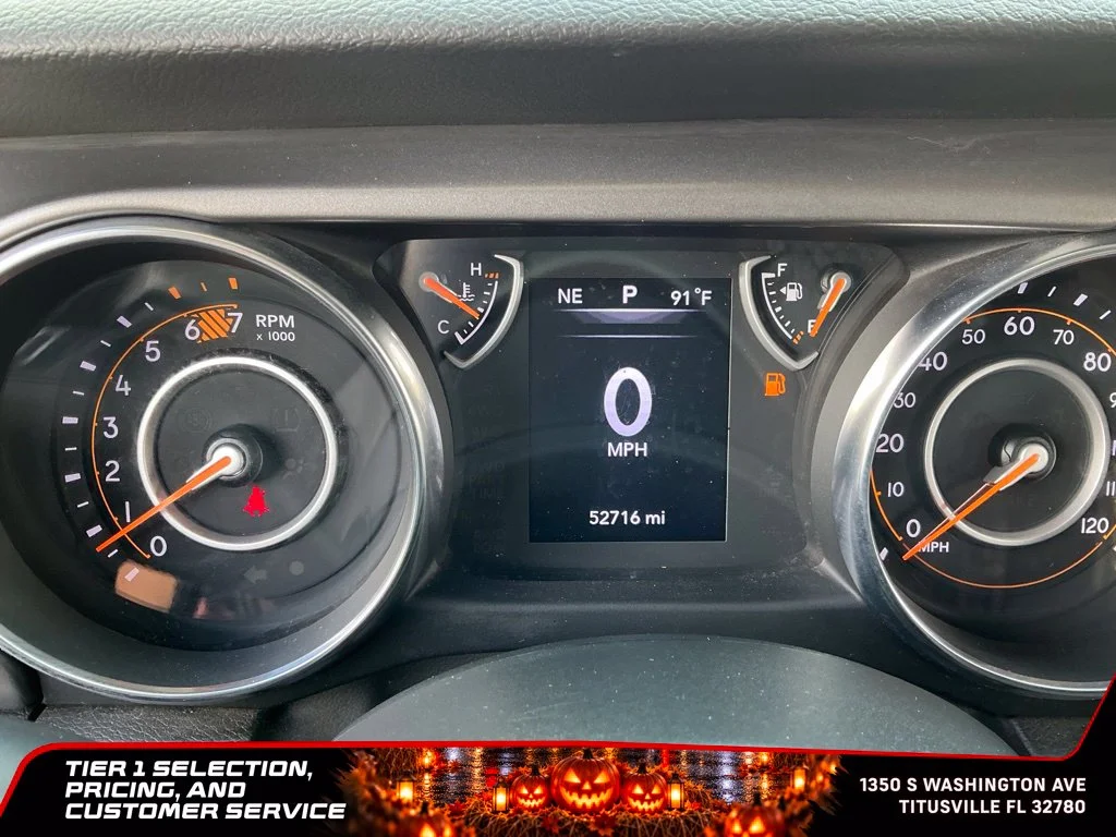 Used 2023 White Jeep Sport S image 32
