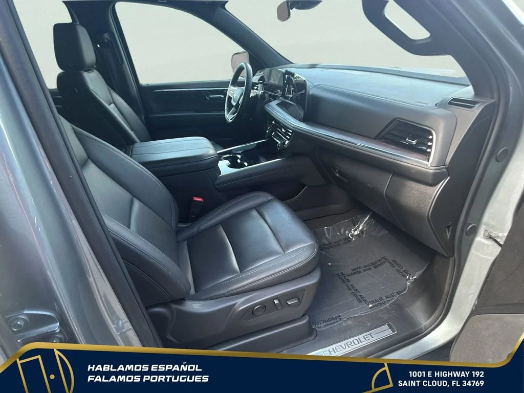 Used 2025 Sterling Gray Metallic Chevrolet LT image 33