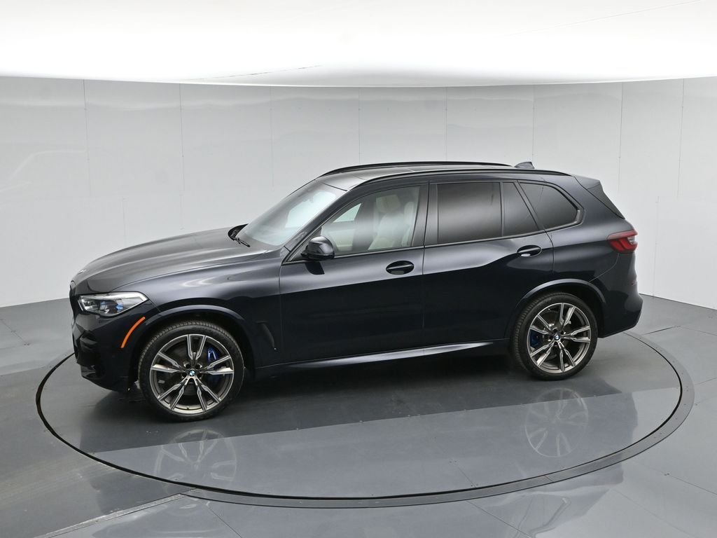 Used 2022 Black BMW M50i image 53