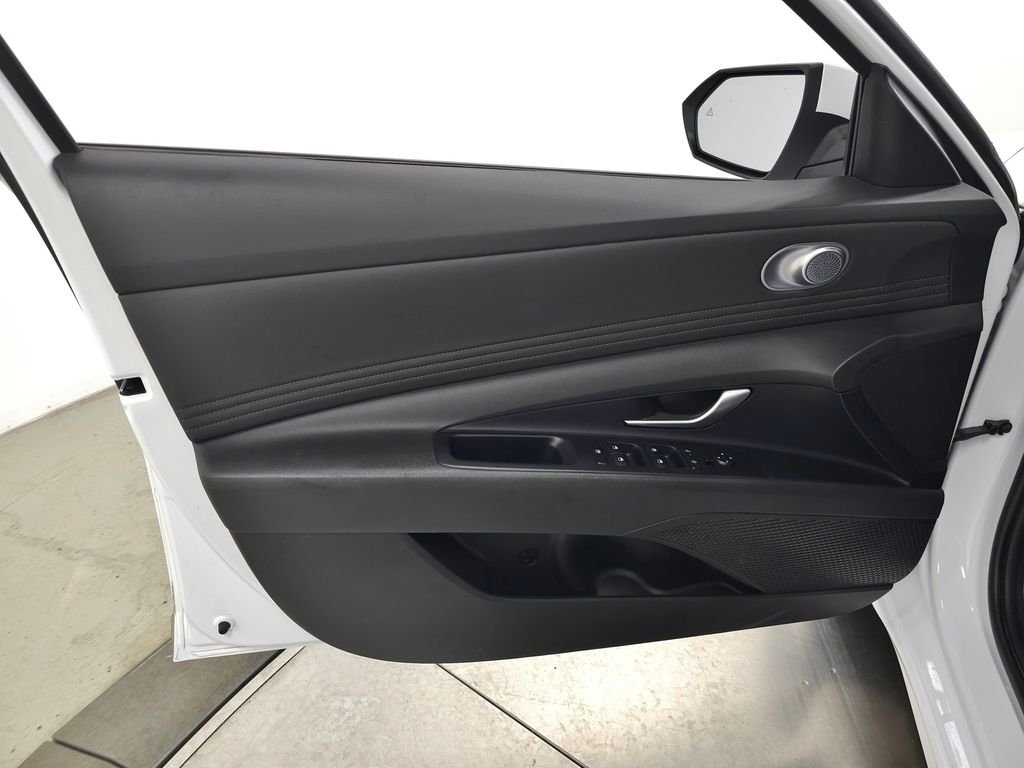 Certified Used 2025 Serenity White Hyundai SEL Convenience image 13