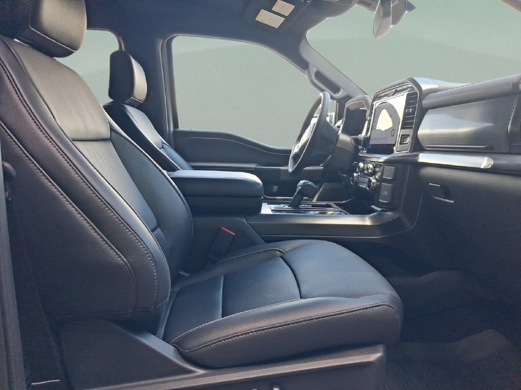 New 2026 White Ford Lariat image 32