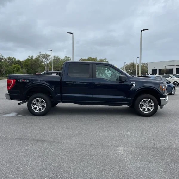 2023 Ford F-150 XLT - Photo 11