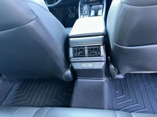 Used 2024 Blue Honda EX-L image 25