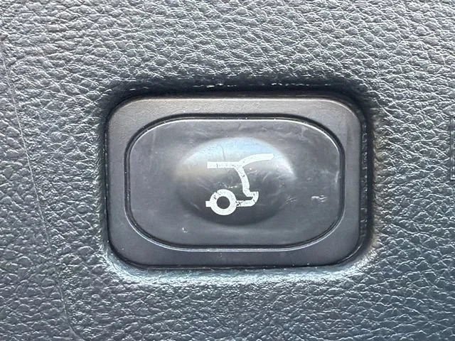Used 2019 Gray Ford ST image 19