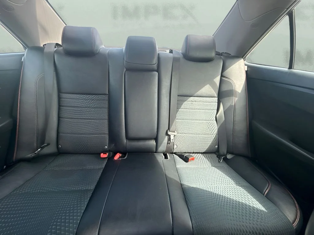 Used 2015 Gray Toyota SE image 6