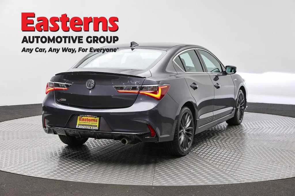 Used 2021 Gray Acura Premium and A-SPEC Packages image 5