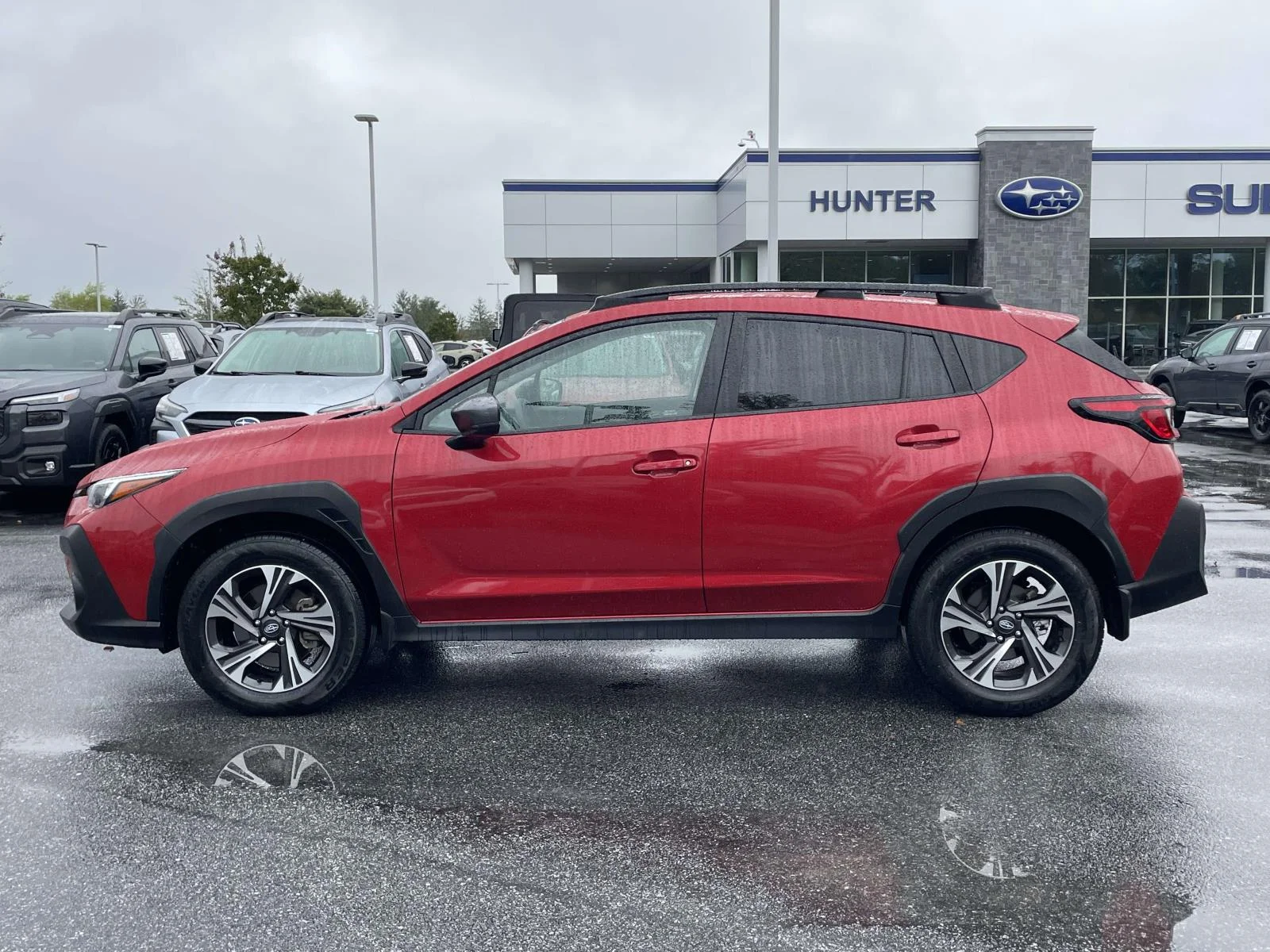 Used 2026 Lithium Red Pearl Subaru Premium image 23