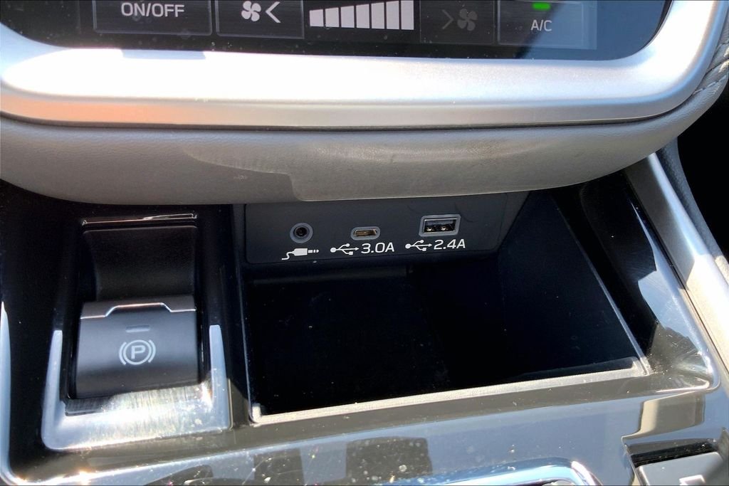Used 2025 Gray Subaru Onyx Edition XT image 15