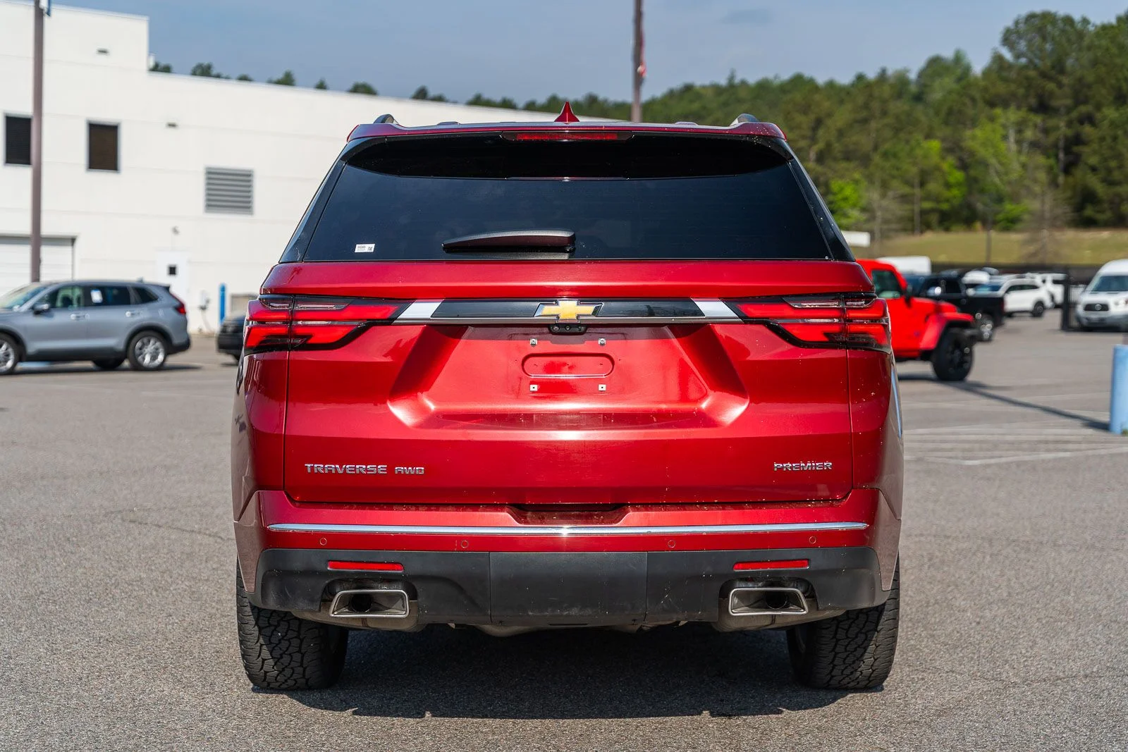 Used 2022 Red Chevrolet Premier image 5