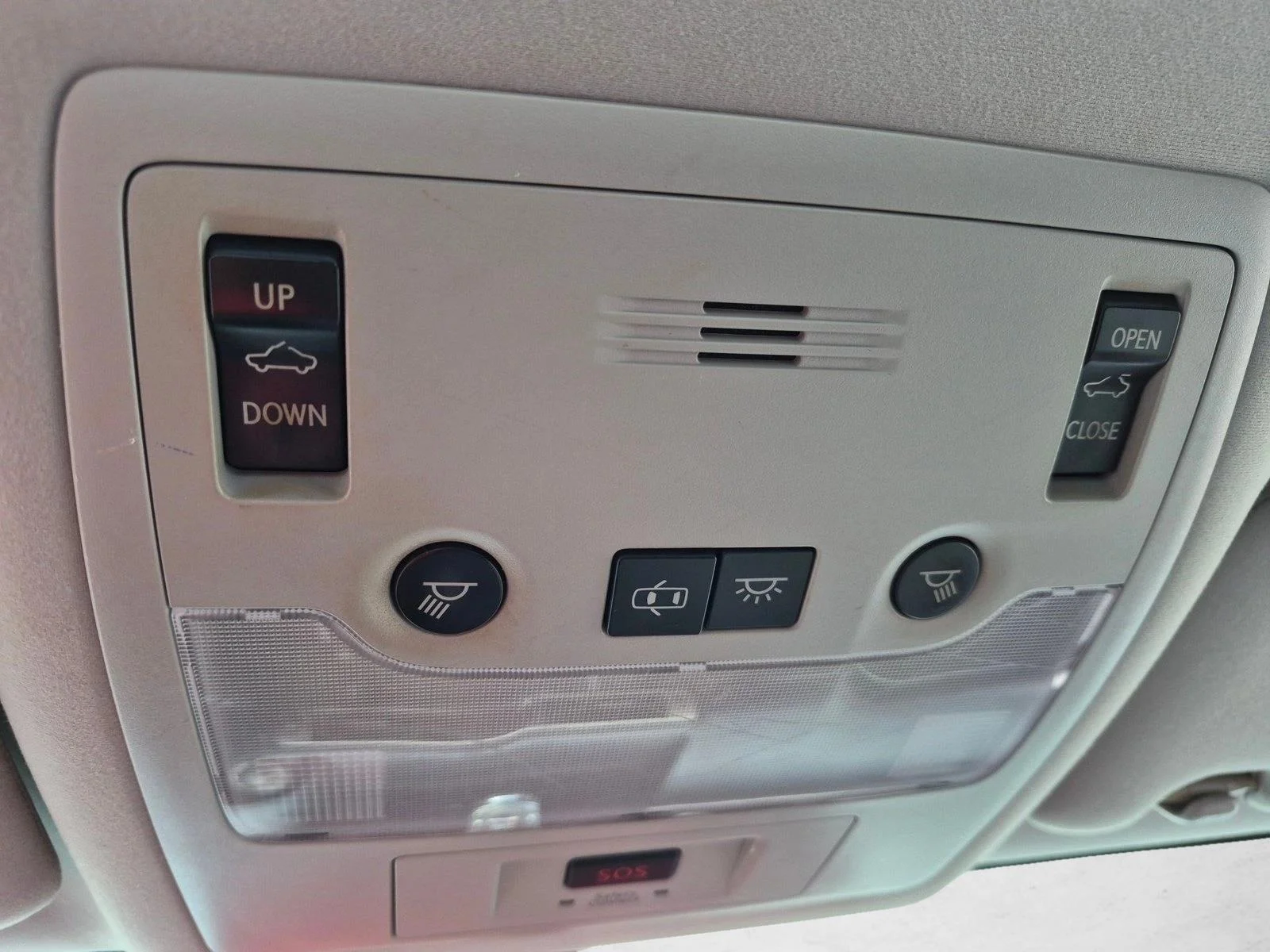 Used 2015 Starfire Pearl Lexus  image 14