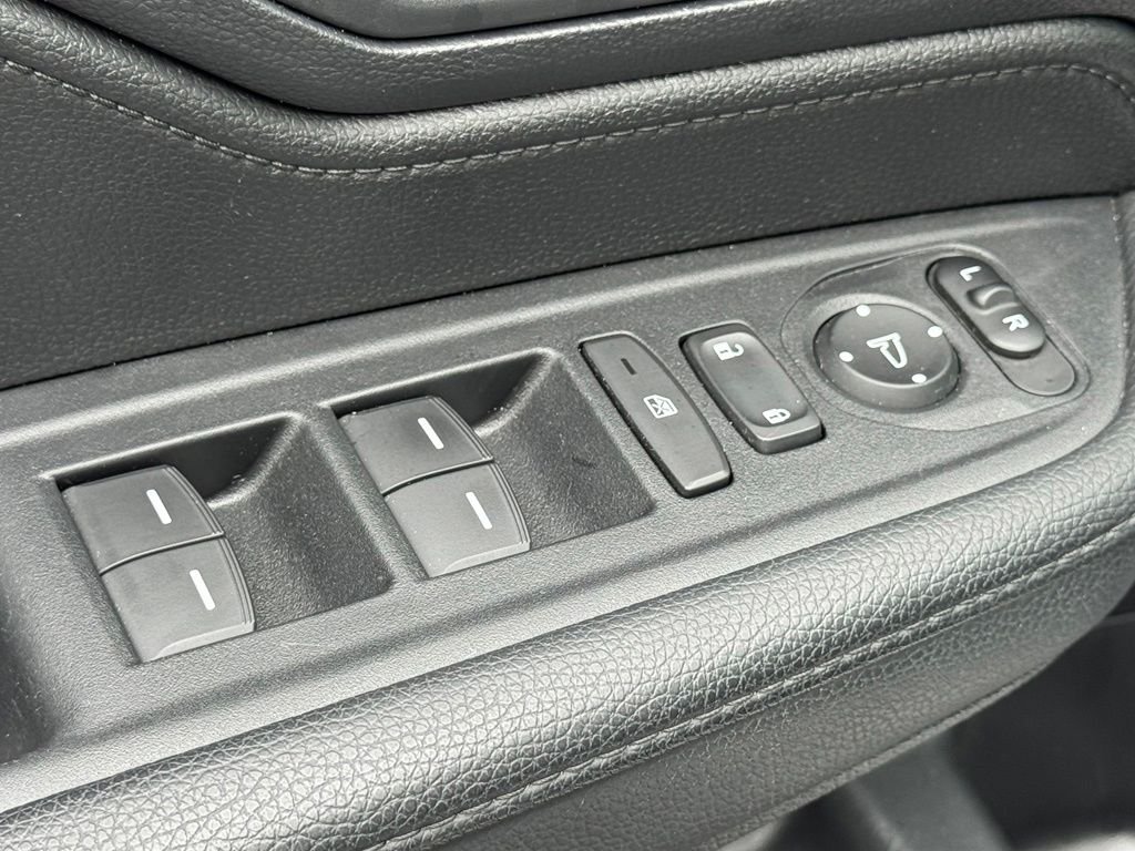Used 2025 Black Honda EX-L image 14