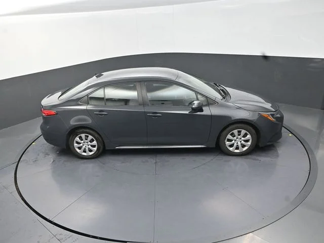 Used 2024  Toyota LE image 30
