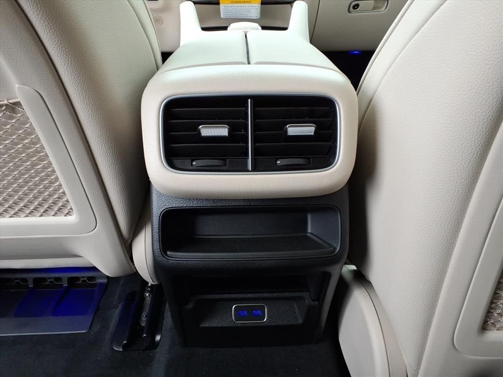 Used 2026 Black Mercedes-Benz GLE 350 image 27