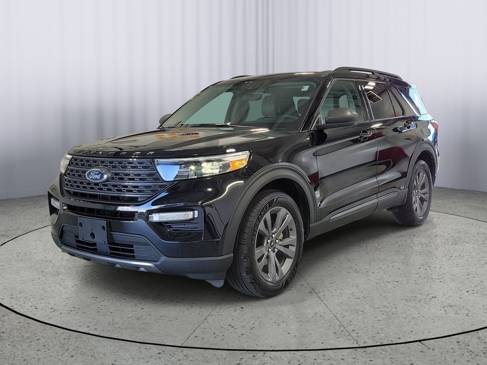 Certified Used 2021 Black Ford XLT image 4