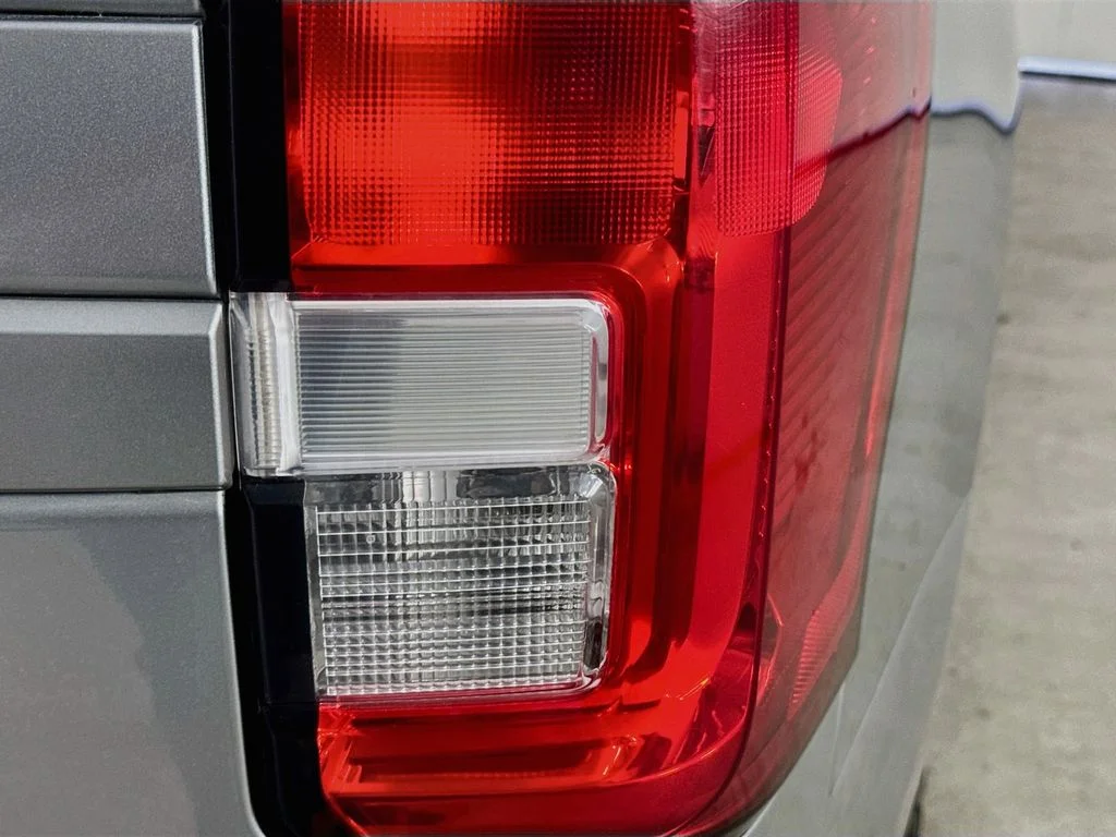 Used 2024 Silver Ford XLT image 34