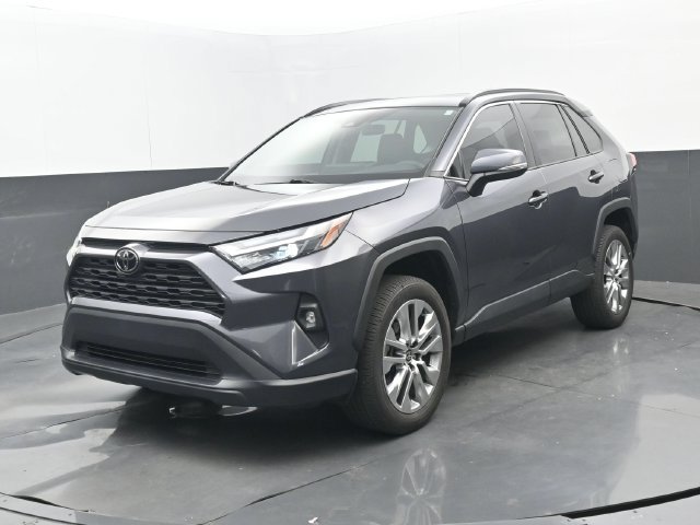Used 2024 Magnetic Gray Metallic Toyota XLE Premium image 24