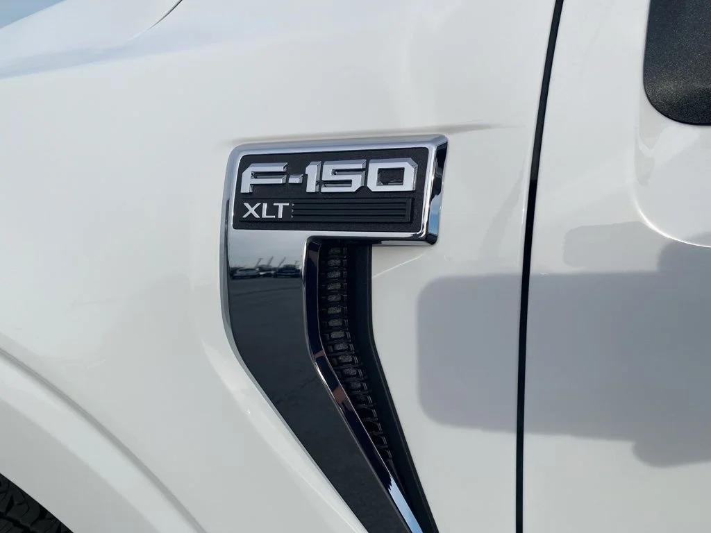 New 2026 Oxford White Ford XLT image 47
