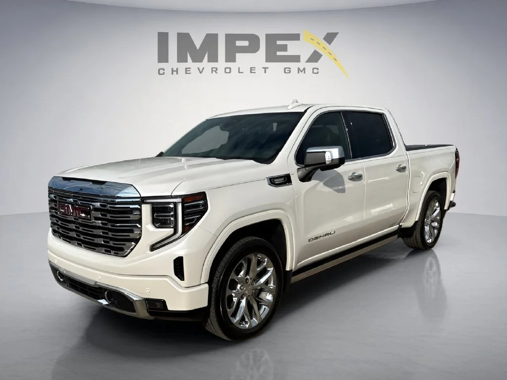 Used 2022 WHITE FROST TRICOAT GMC Denali image 1
