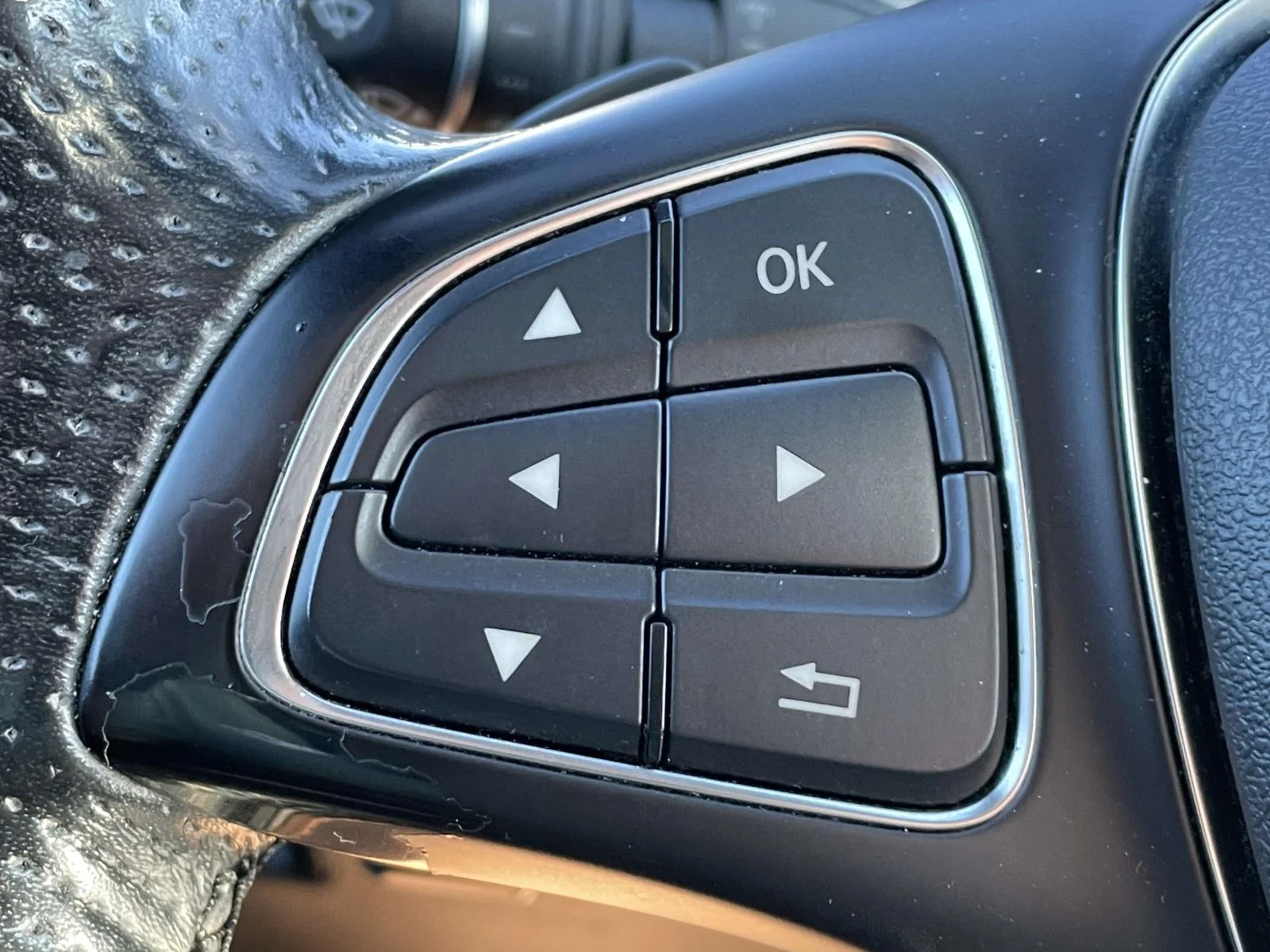 Used 2018  Mercedes-Benz GLE 350 image 27