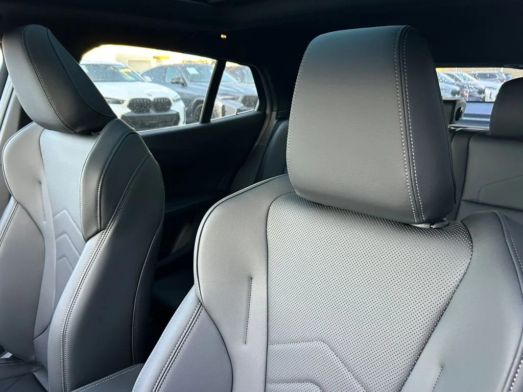 2026 BMW X2 28i - Photo 14