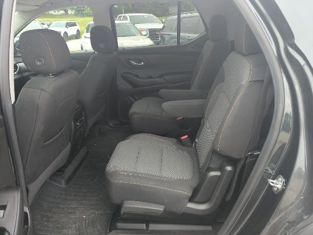 Used 2019 Gray Chevrolet LT image 5