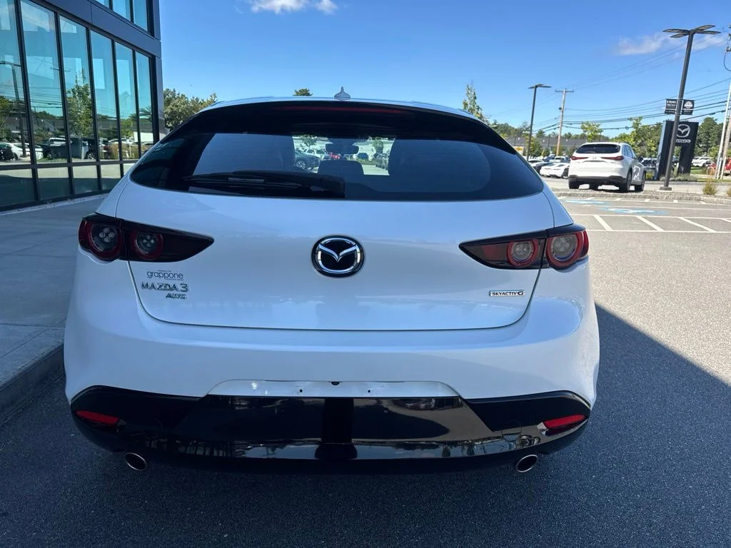 Used 2019 White Mazda Premium image 4