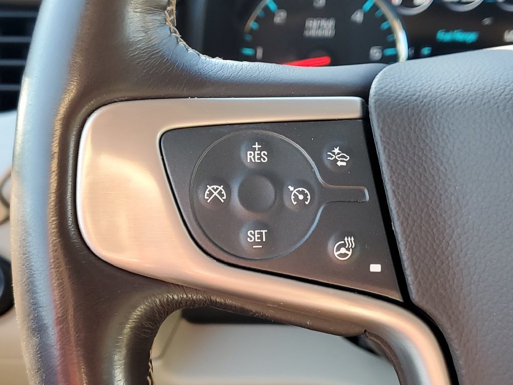 Used 2020 White GMC Denali image 24