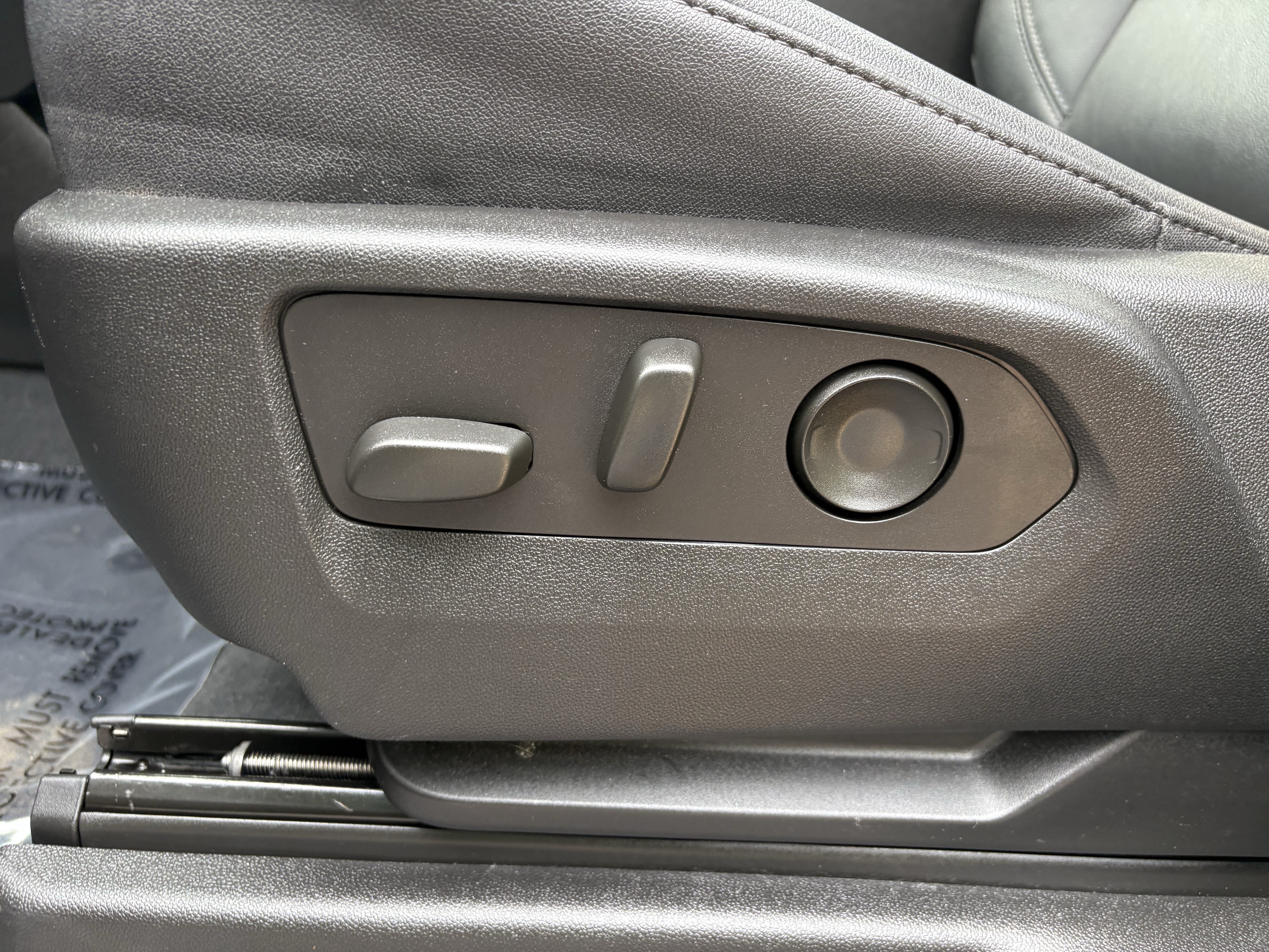Used 2023 Dark Ash Metallic Chevrolet LT image 17