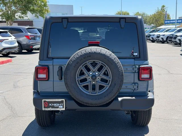 New 2026 Anvil Clearcoat Jeep Sport S image 9