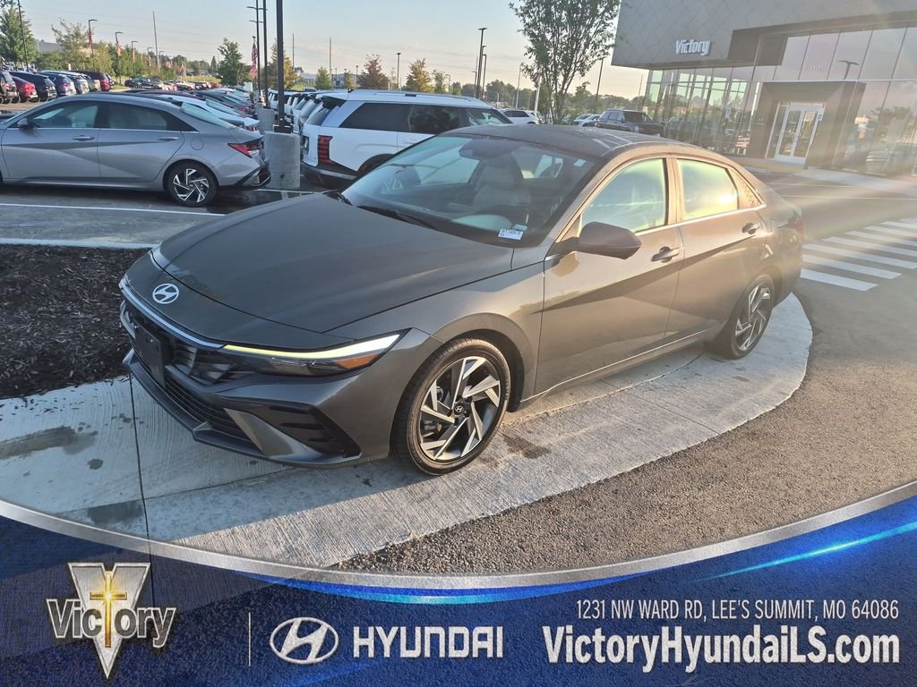 2024 Hyundai Elantra Limited