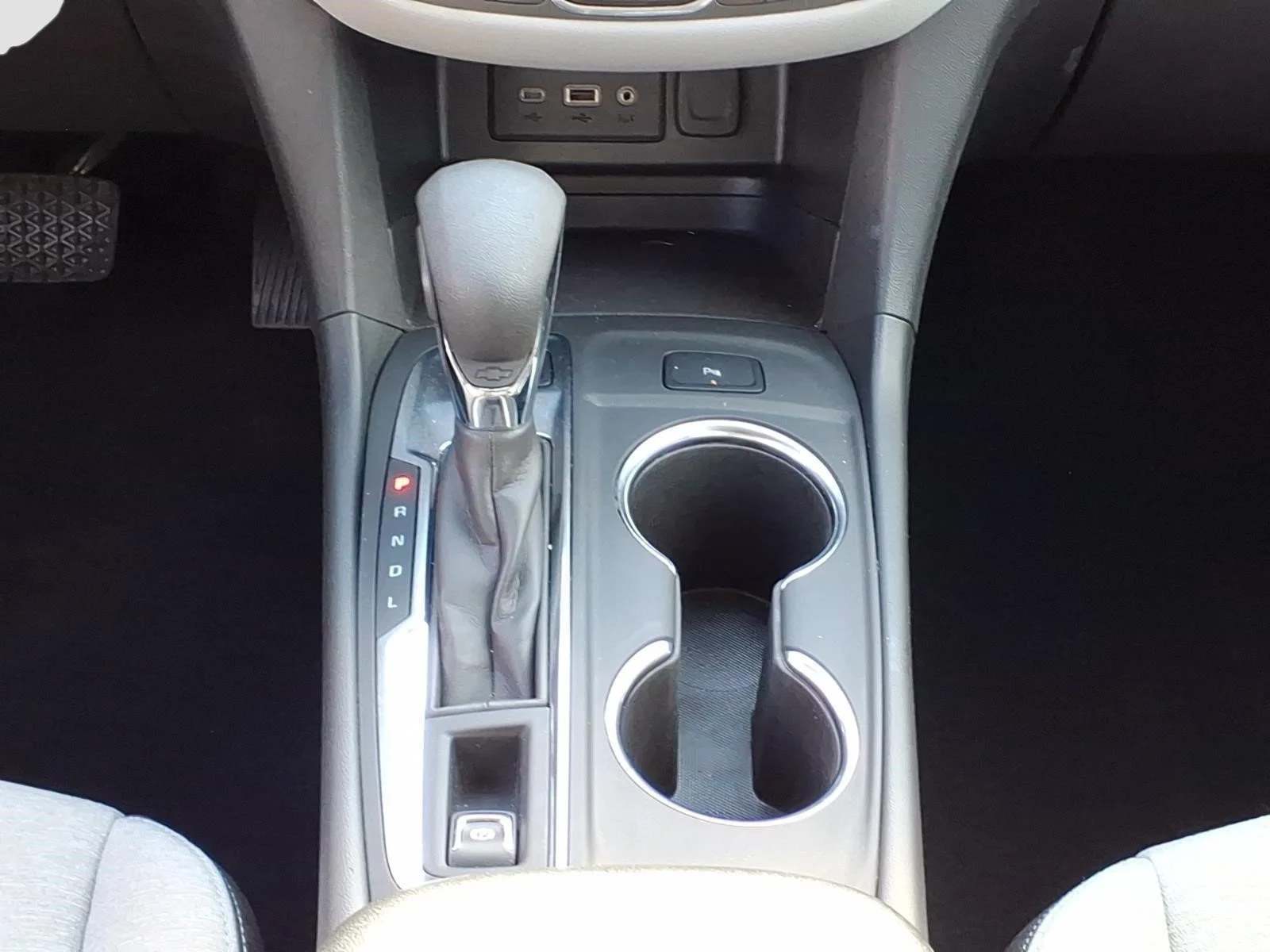 2024 Chevrolet Equinox LT - Photo 21