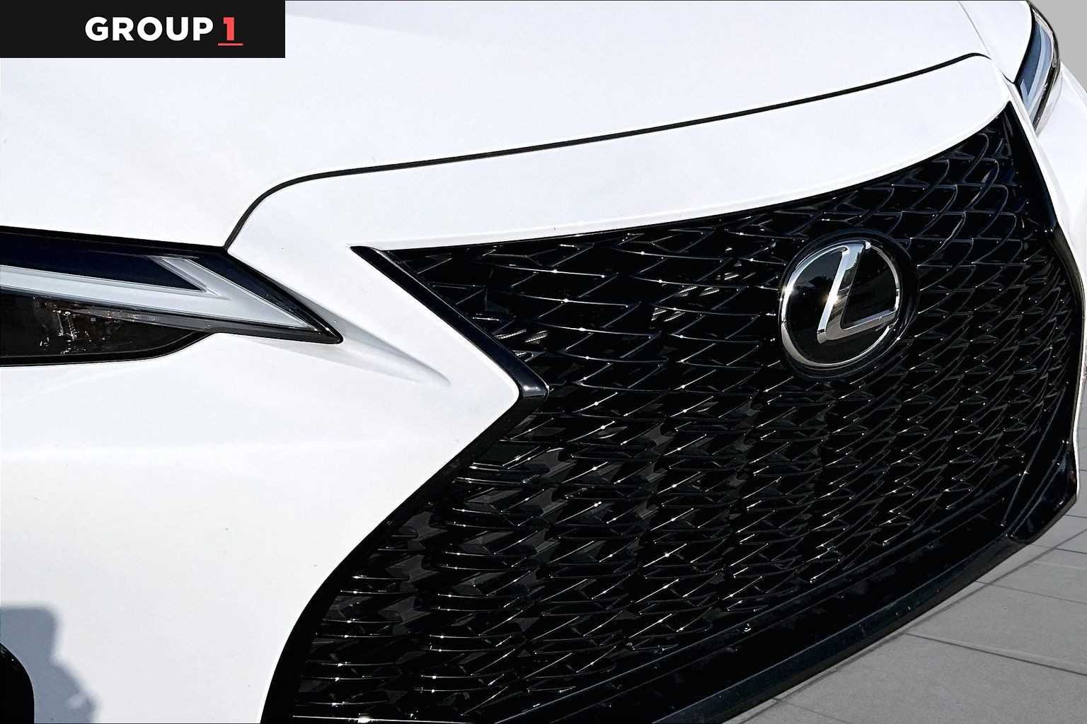 Certified Used 2025 Ultra White Lexus F SPORT Design image 27