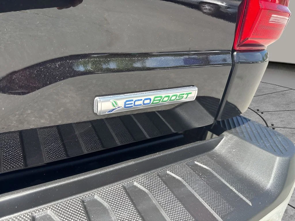 Used 2023 Black Ford XLT image 29