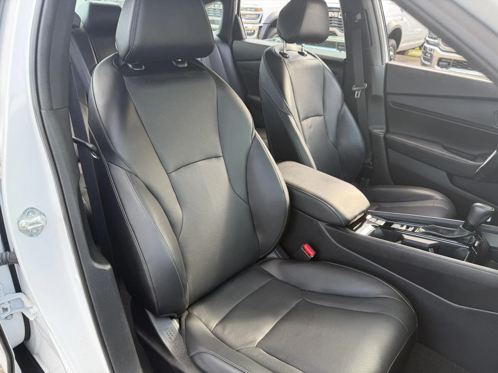 Used 2023 Platinum White Pearl Honda Sport-L image 19