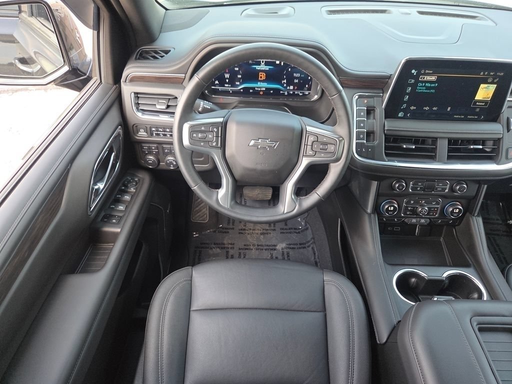 Used 2023 Dark Ash Metallic Chevrolet Z71 image 4