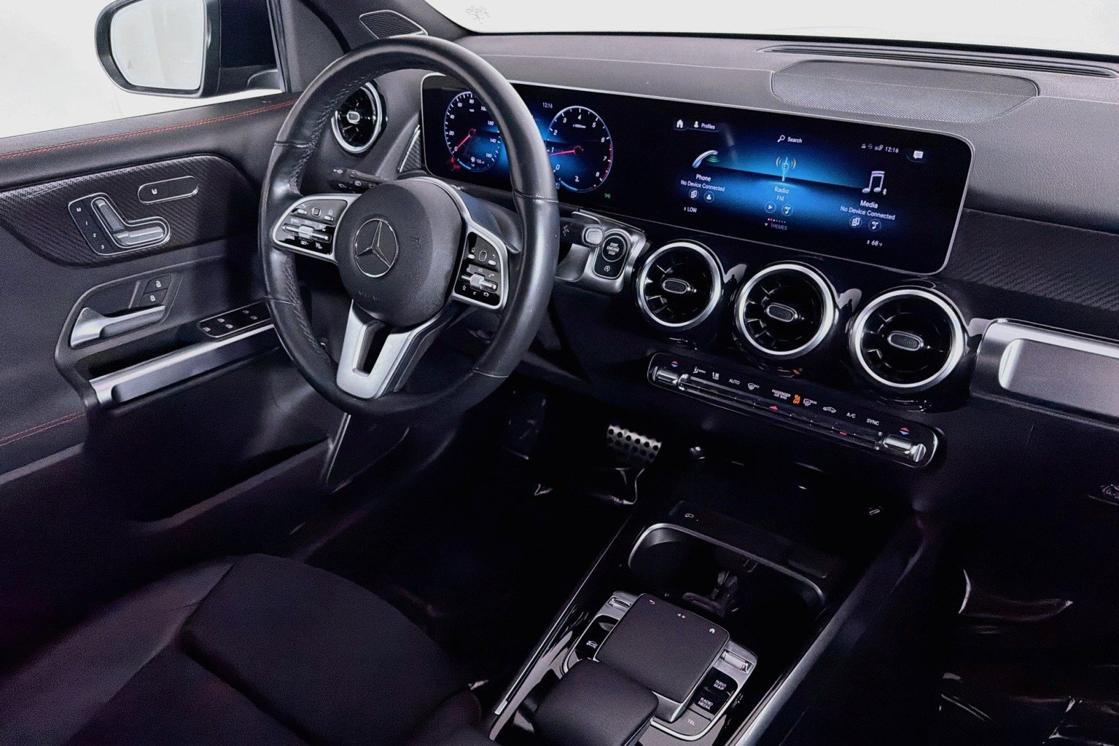 Used 2020 Galaxy Blue Metallic Mercedes-Benz 250 image 16