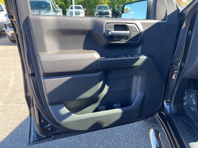 Used 2021 OXFORD BROWN METALLIC Chevrolet Custom image 10