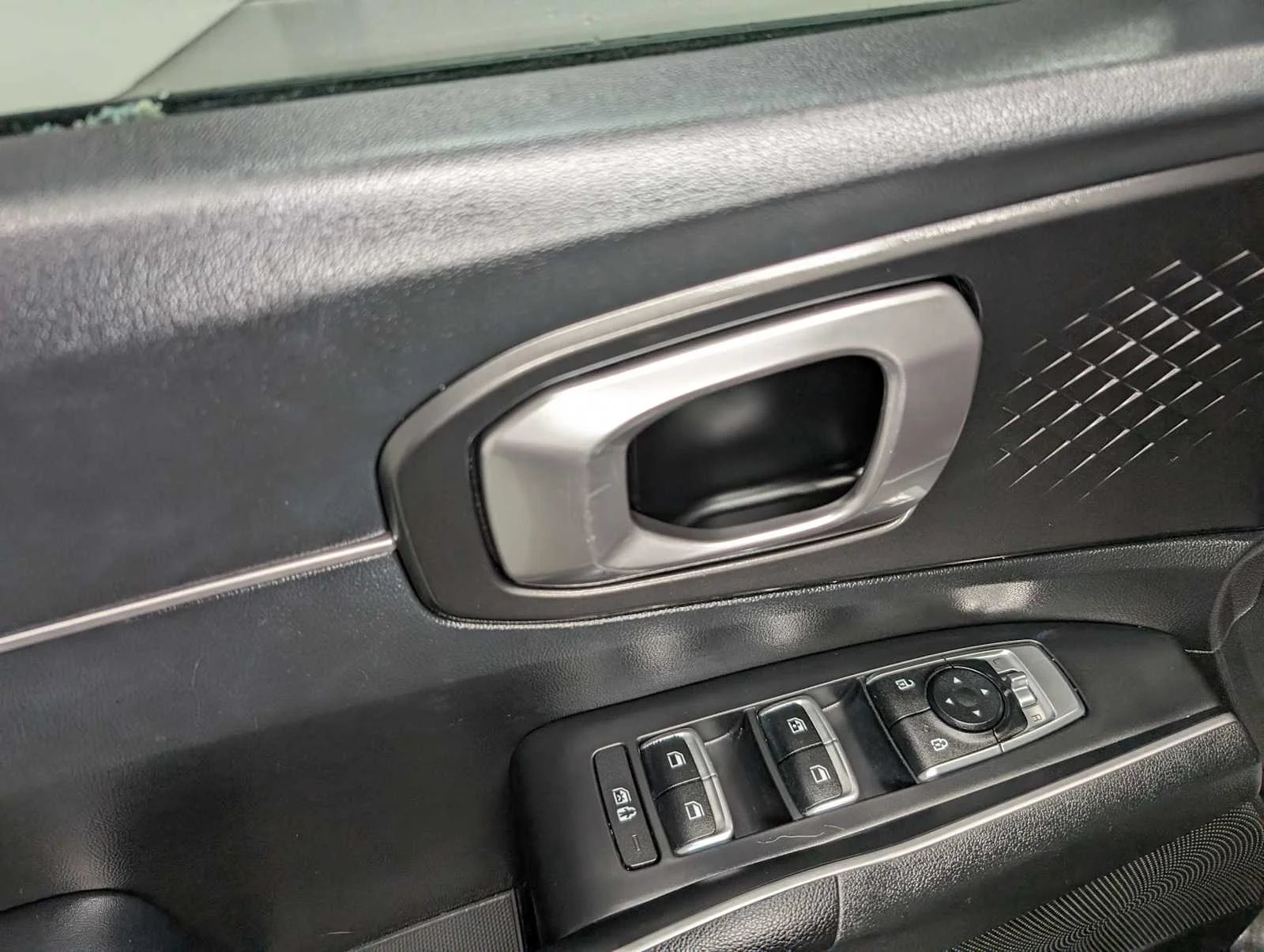 Used 2021 Ebony Black Kia S image 40