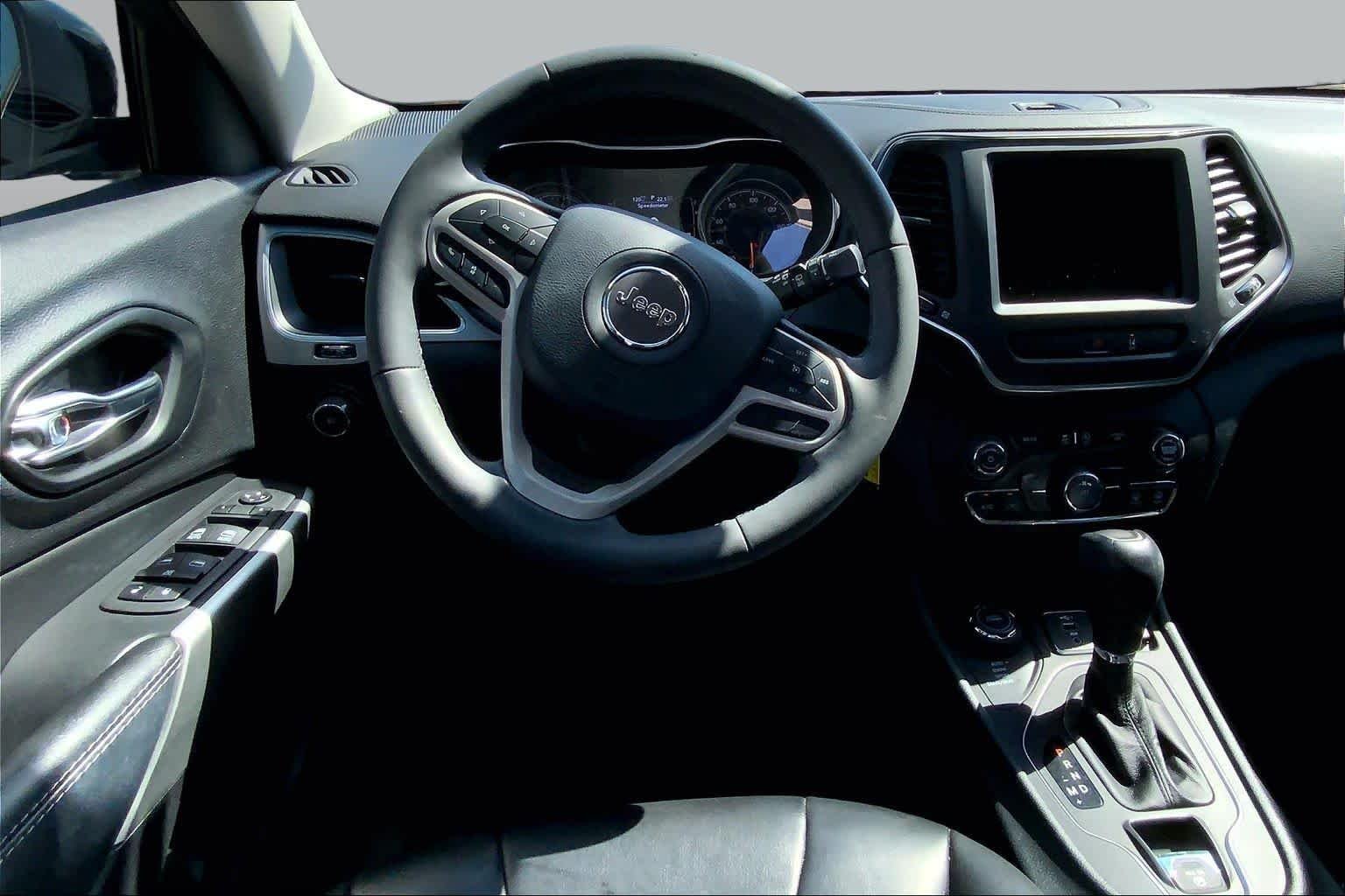 Pre-Owned 2022 Jeep Cherokee X