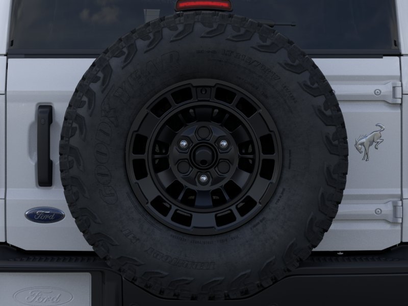 New 2026 Oxford White Ford Badlands image 24