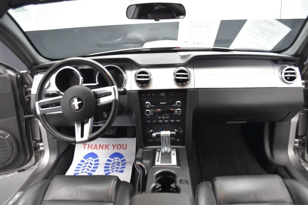Used 2008 Gray Ford GT Deluxe image 7