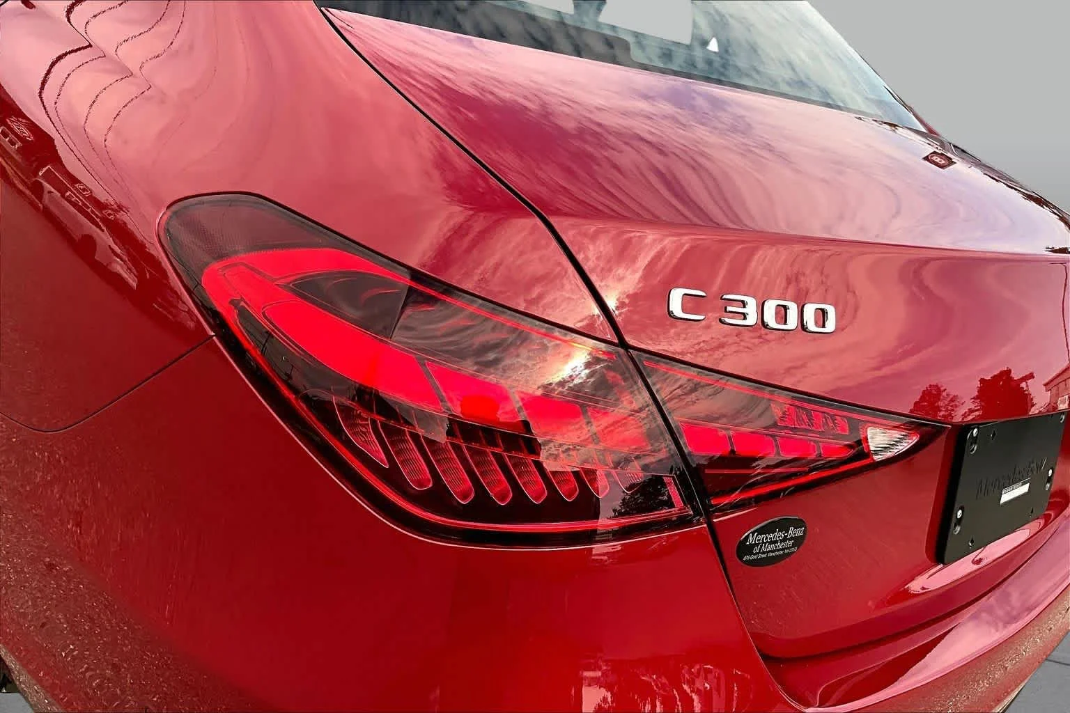 Certified Used 2026 MANUFAKTUR Patagonia Red Metallic Mercedes-Benz C 300 image 27